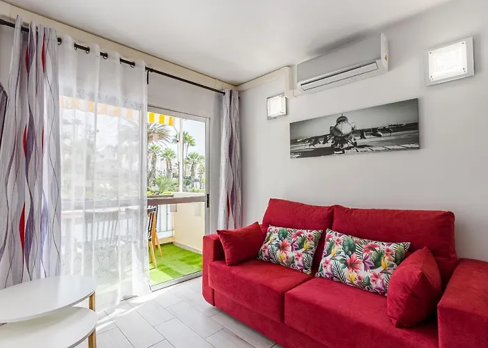 Fantasticstylish & Aircon, Near Lasamericas Playa de las Américas