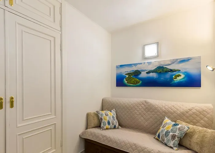 Fantasticstylish & Aircon, Near Lasamericas Appartamento