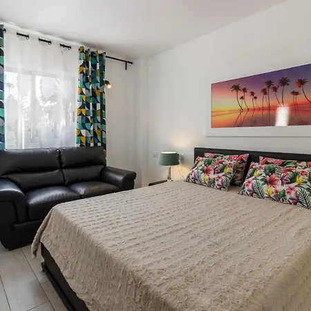 Apartament Fantasticstylish & Aircon, Near Lasamericas *