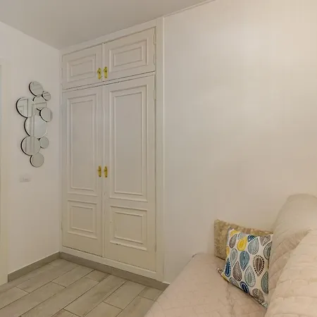 Fantasticstylish & Aircon, Near Lasamericas Appartement Playa de las Américas