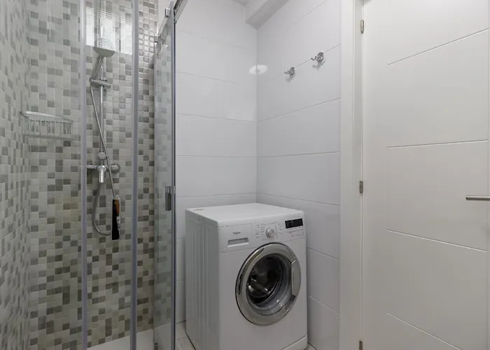 Fantasticstylish & Aircon, Near Lasamericas 아파트 플라야데라스아메리카스